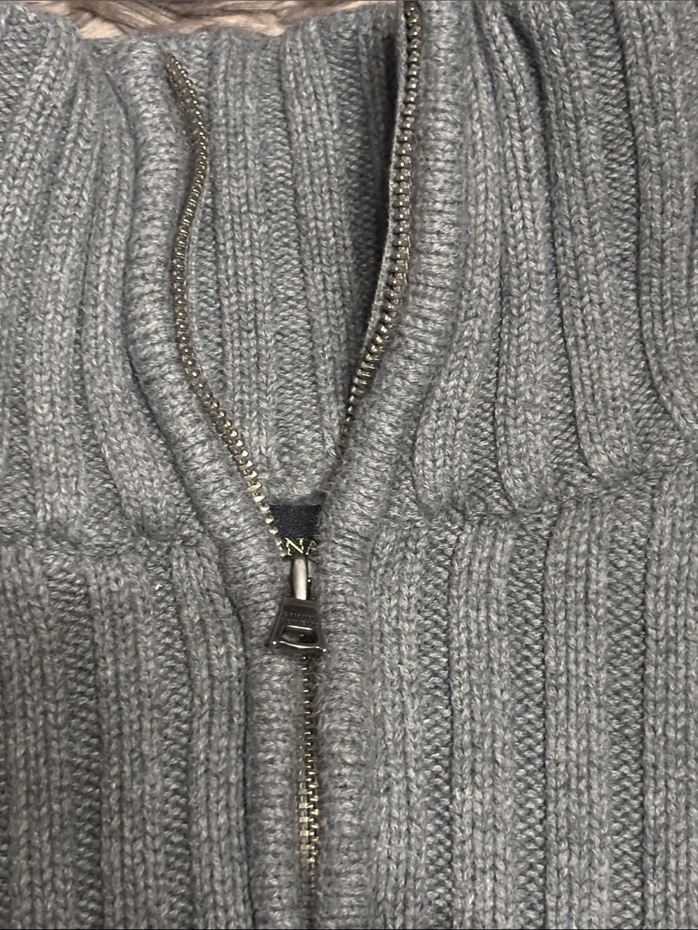 Banana Republic Gray Ribbed Half-Zip Sweater with White Cuff Stripes - Picture 3 of 6